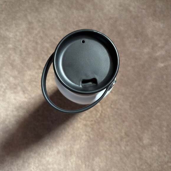 Hydro Flask 40oz Wide Mouth Water Bottle with Flex Cap White - Picture 4 of 8